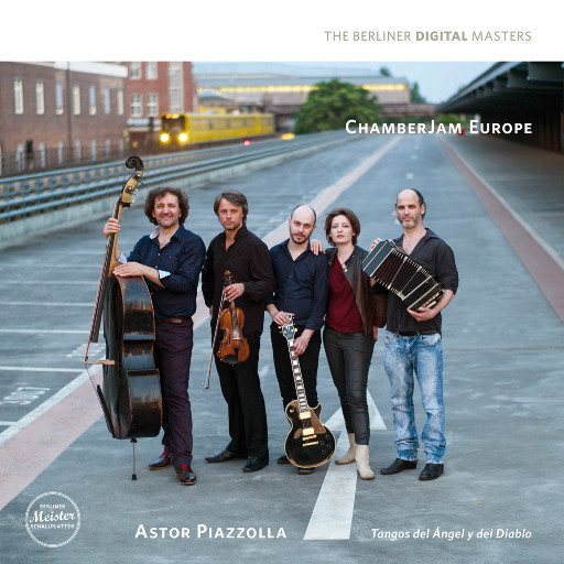 男同电影兄弟向上翘
